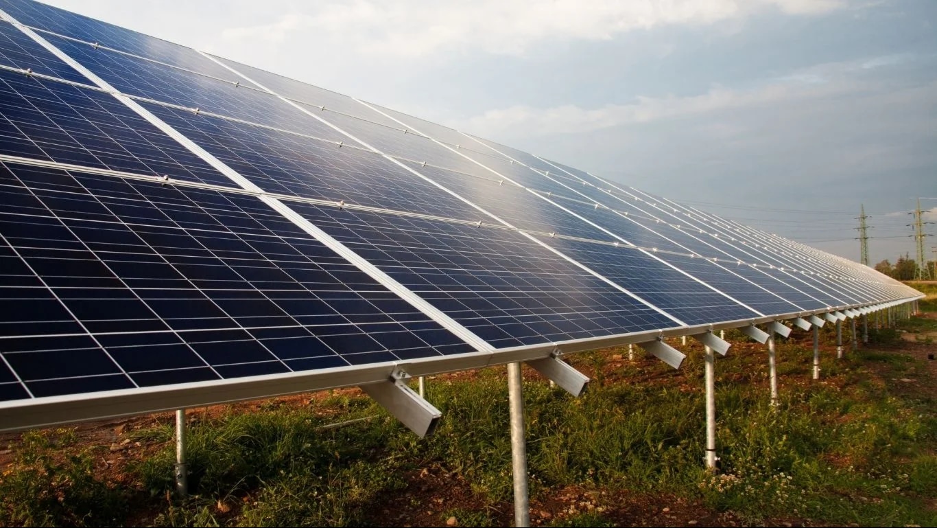 Soiling Losses And Its Effects On Solar And PV Modules